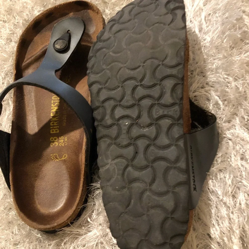 N/A comfortable stylish